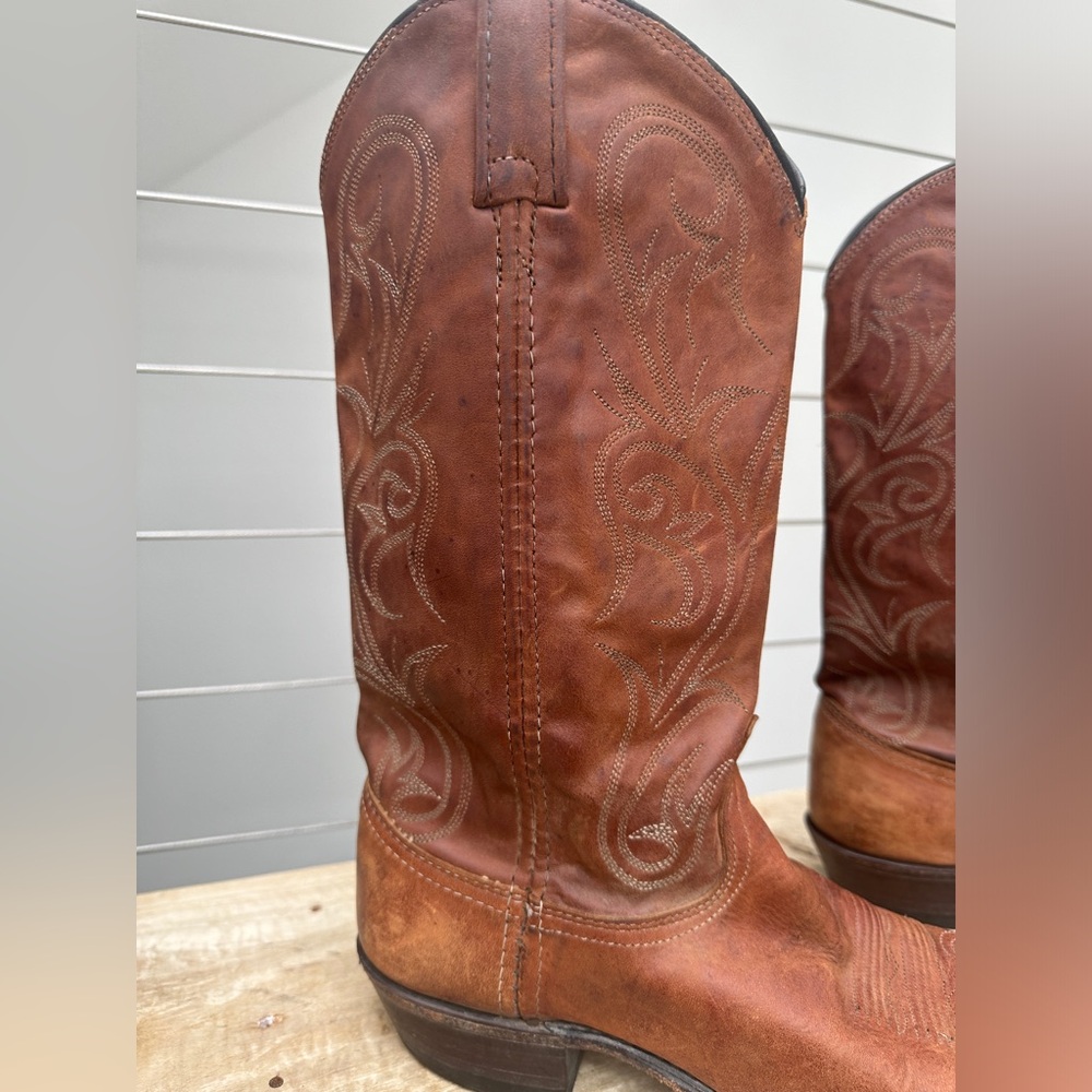 Dan Post Vintage Brown Leather Western Cowboy Boots Embroidered | Size 9.5 - Picture 3 of 9